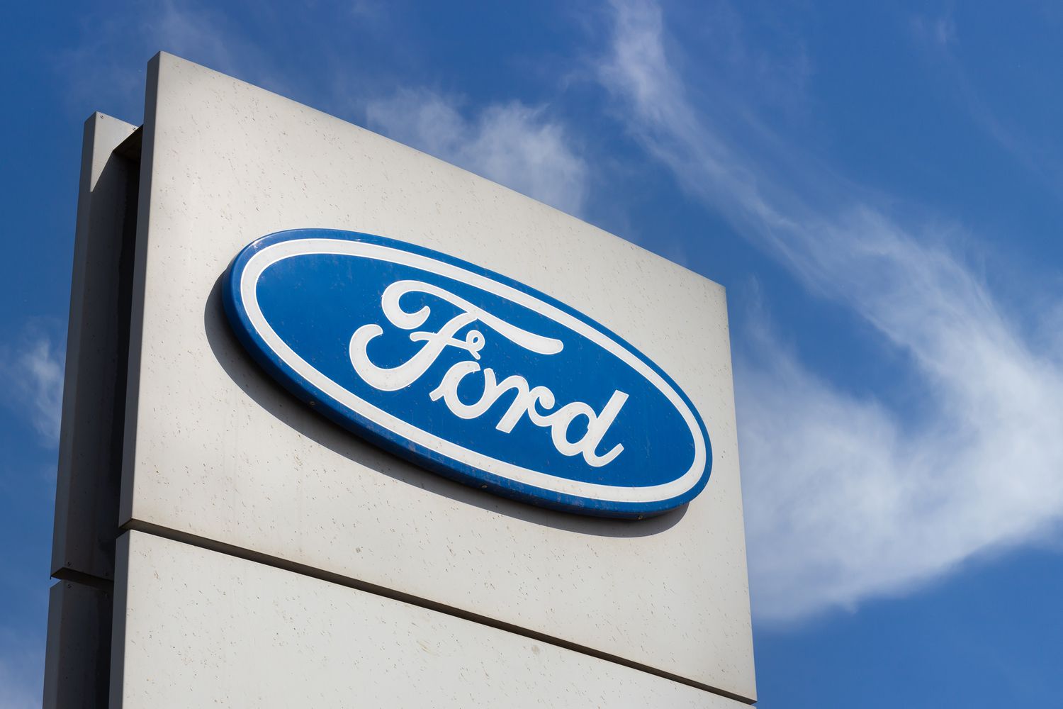 Analysts Were Uninspired by Ford's Earnings But Remain Bullish Long Term. Here's Why 1 Analysts Were Uninspired by Ford's Earnings But Remain Bullish Long Term. Here's Why