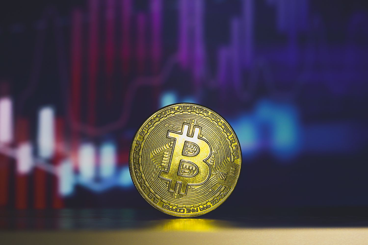Bitcoin Price Tops $73,000 Ahead of Election Day as Investors Flock to ETFs 1 Bitcoin Price Tops $73,000 Ahead of Election Day as Investors Flock to ETFs