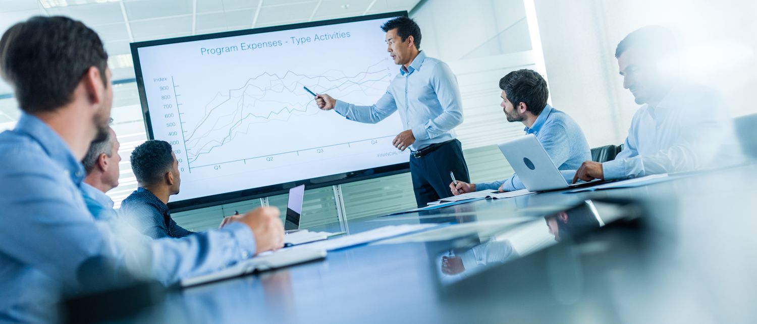 Factors to Consider When Evaluating Company Management 1 Factors to Consider When Evaluating Company Management