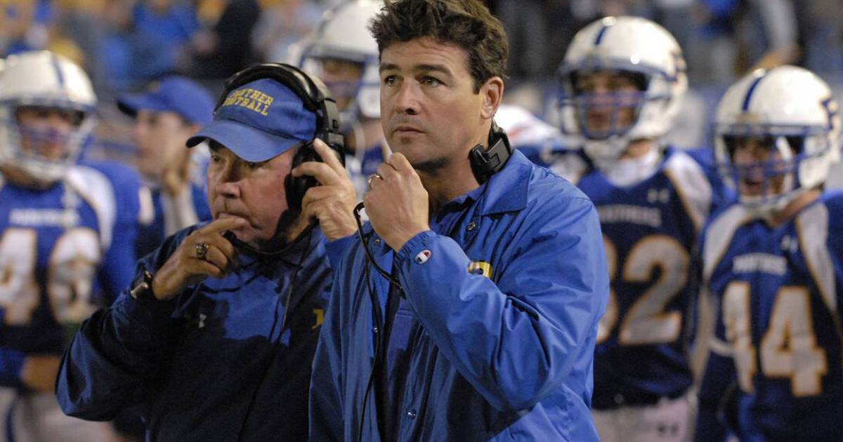Friday Night Lights Reboot Lands at Peacock, Logline Revealed 1 Friday Night Lights Reboot Lands at Peacock, Logline Revealed