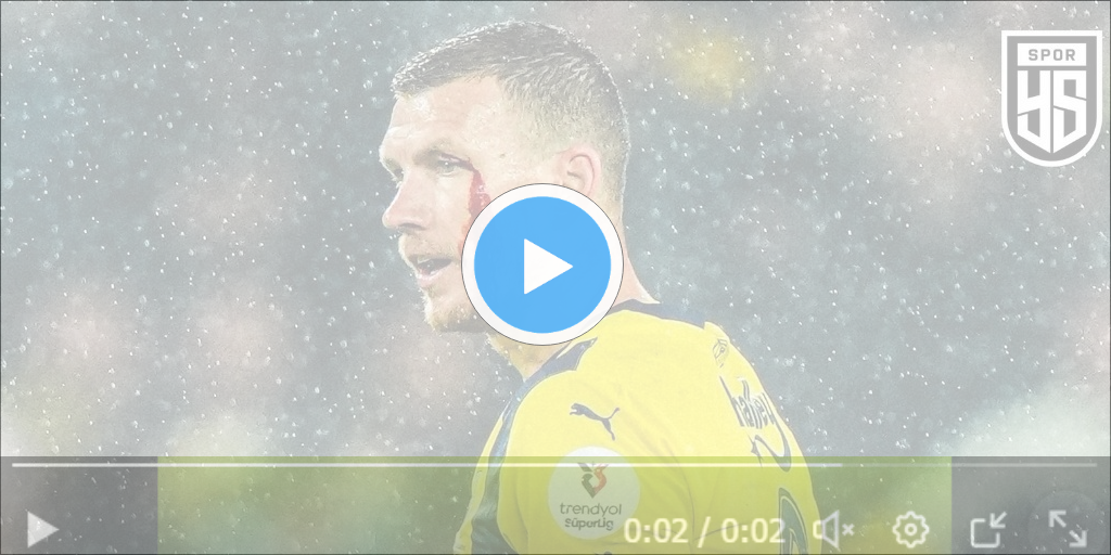 Edin Dzeko: A Powerful Striker and Leader in European Football 1 Dzeko