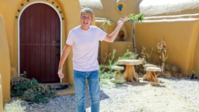 ‘Zillow Gone Wild’ Gets a Season 2 Renewal With Jack McBrayer Back at the Helm