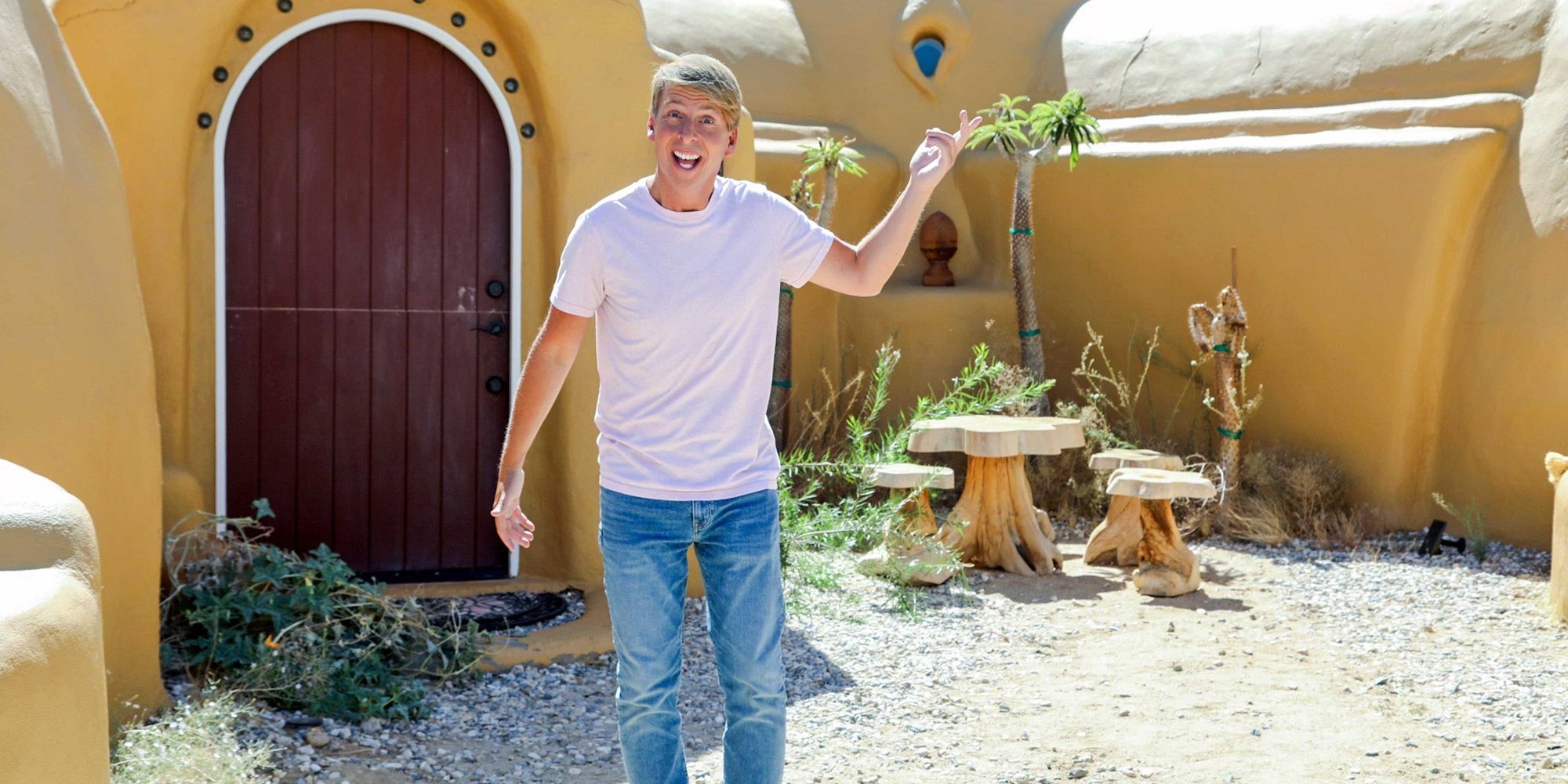 ‘Zillow Gone Wild’ Gets a Season 2 Renewal With Jack McBrayer Back at the Helm 1 ‘Zillow Gone Wild’ Gets a Season 2 Renewal With Jack McBrayer Back at the Helm
