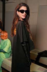 Anne Hathaway went viral foانتي